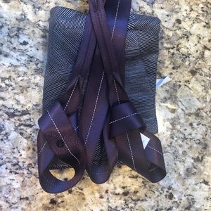 Lululemon yoga blanket and mat carrier